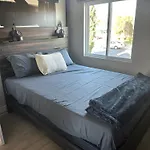 3 Bedroom 2 Bathroom Stylish And Modern Home In Marina Del Rey